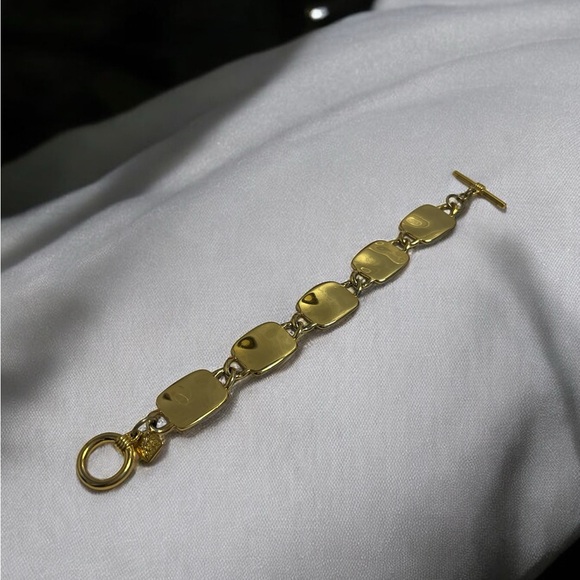 Vintage Anne Klein Gold Tone Panel Toggle Bracelet 7-1/2” - Picture 3 of 10